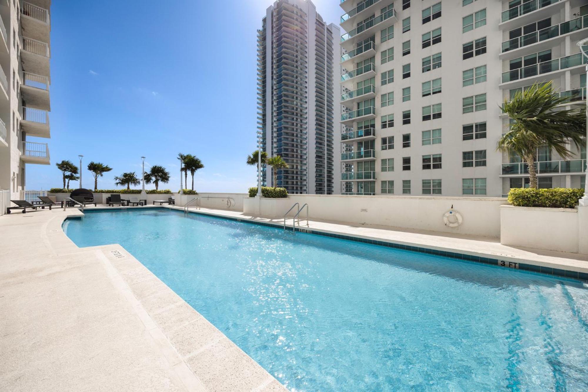 Studios In Brickell With Pool, Gym, Free Parking And Game Room Miami Esterno foto